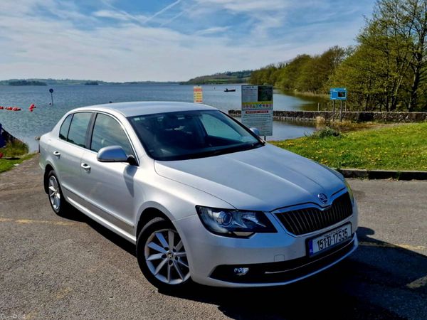 Skoda Superb Saloon, Diesel, 2015, Silver