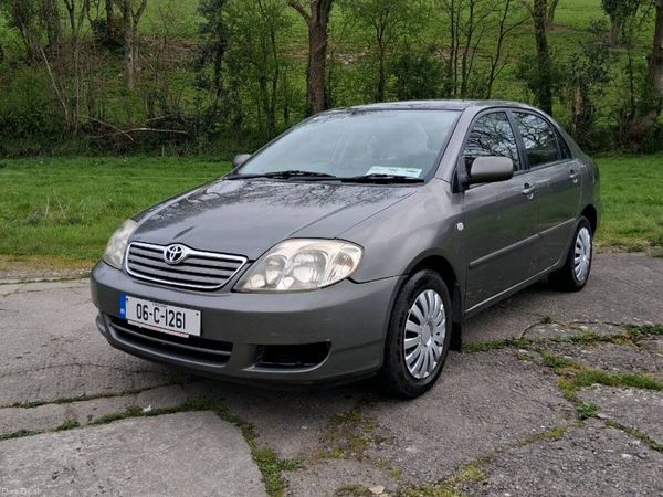 Toyota Corolla Saloon, Petrol, 2006, Grey