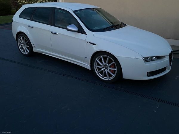 Alfa Romeo 159 Estate, Diesel, 2008, White