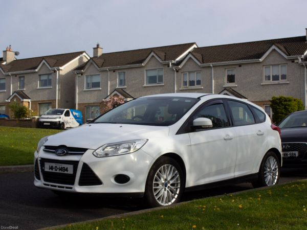 Ford Focus Hatchback, Diesel, 2014, White