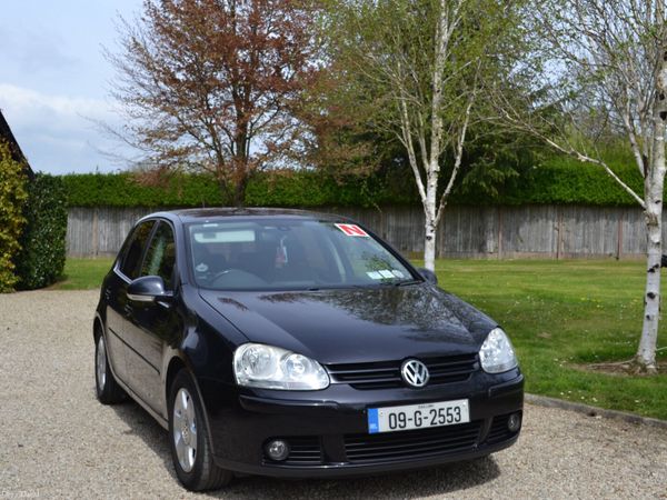Volkswagen Golf Hatchback, Petrol, 2009, Black
