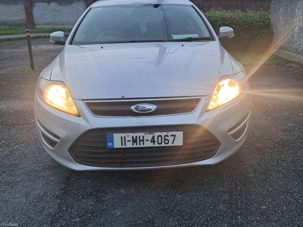 Ford Mondeo Hatchback, Diesel, 2011, Silver