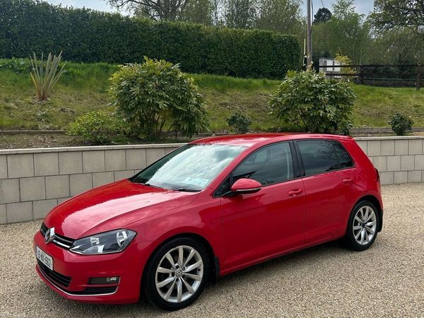 Volkswagen Golf Estate, Diesel, 2015, Red