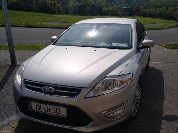 Ford Mondeo Hatchback, Diesel, 2013, Silver
