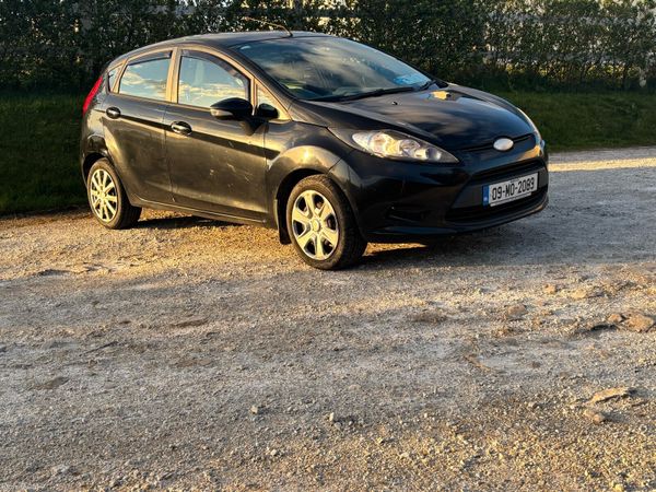 Ford Fiesta Hatchback, Diesel, 2009, Black