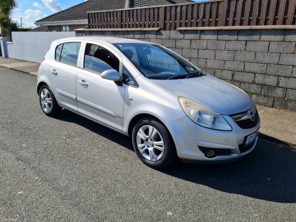 Opel Corsa Hatchback, Petrol, 2007, Silver