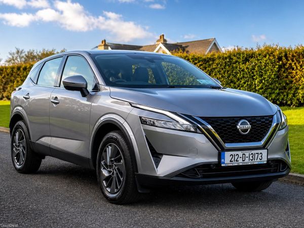 Nissan Qashqai MPV, Petrol, 2021, Grey
