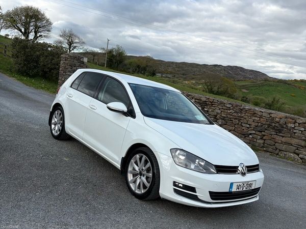 Volkswagen Golf Estate, Petrol, 2014, White