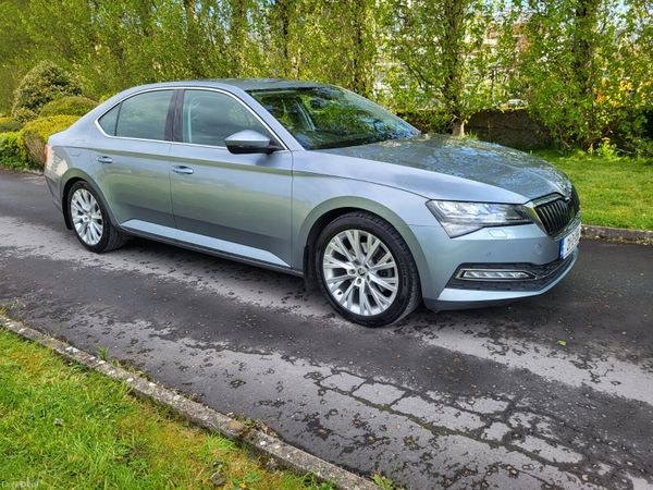 Skoda Superb Saloon, Diesel, 2021, Grey