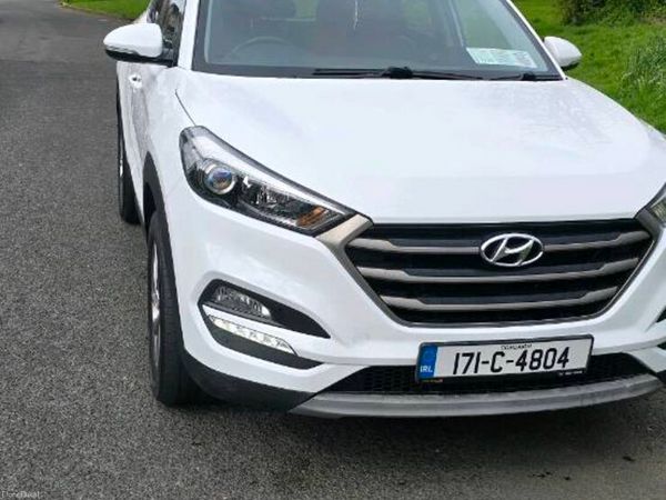 Hyundai Tucson SUV, Diesel, 2017, White
