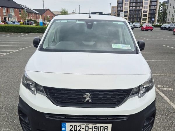 Peugeot Partner MPV, Diesel, 2020, White