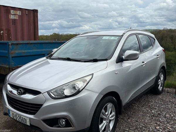 Hyundai ix35 SUV, Diesel, 2012, Silver