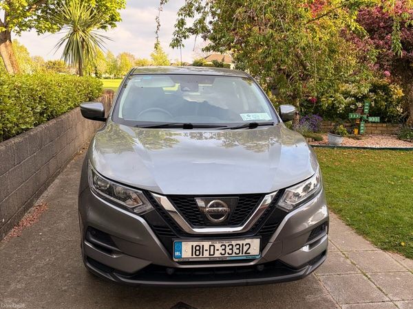 Nissan Qashqai MPV, Petrol, 2018, Grey