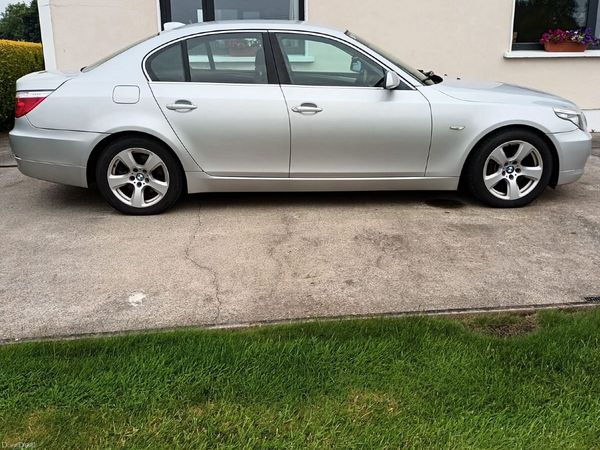 BMW 5-Series Saloon, Diesel, 2009, Silver