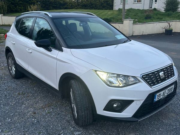 SEAT Arona SUV, Petrol, 2019, White