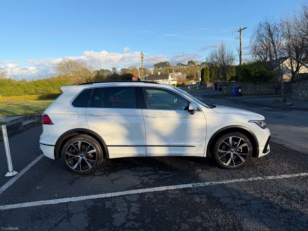 Volkswagen Tiguan SUV, Petrol Plug-in Hybrid, 2021, White