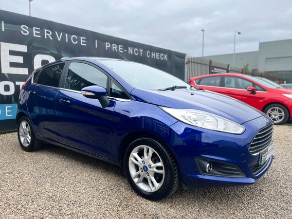 Ford Fiesta Hatchback, Petrol, 2015, Blue