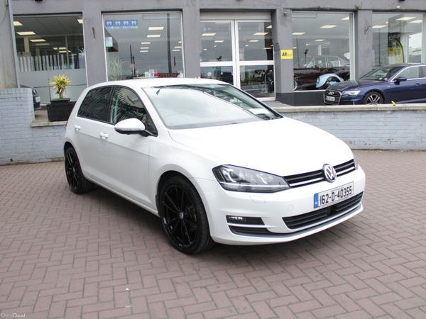 Volkswagen Golf Hatchback, Petrol, 2016, White