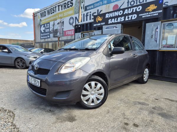 Toyota Yaris Hatchback, Petrol, 2010, Grey