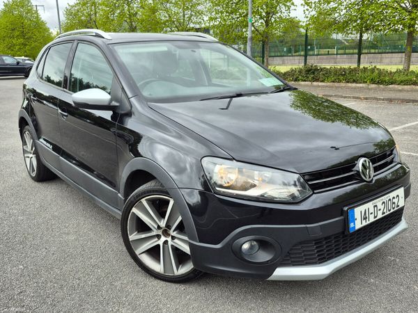 Volkswagen Polo Hatchback, Diesel, 2014, Black