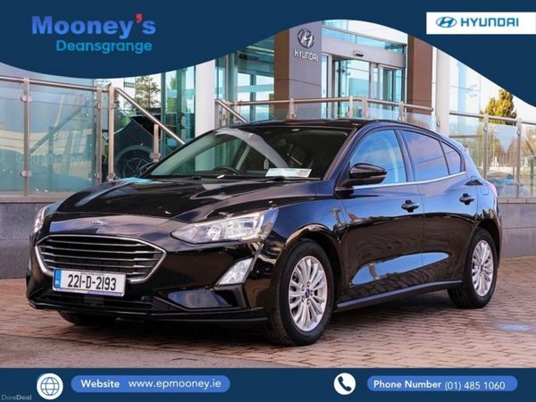 Ford Focus Hatchback, Petrol Hybrid, 2022, Black