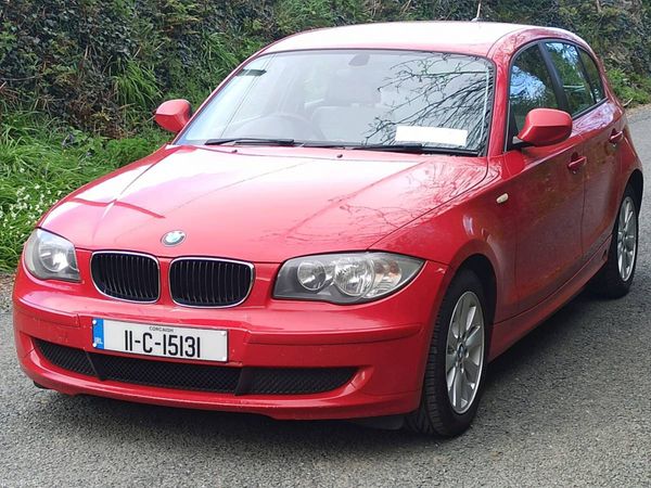 BMW 1-Series Hatchback, Diesel, 2011, Red