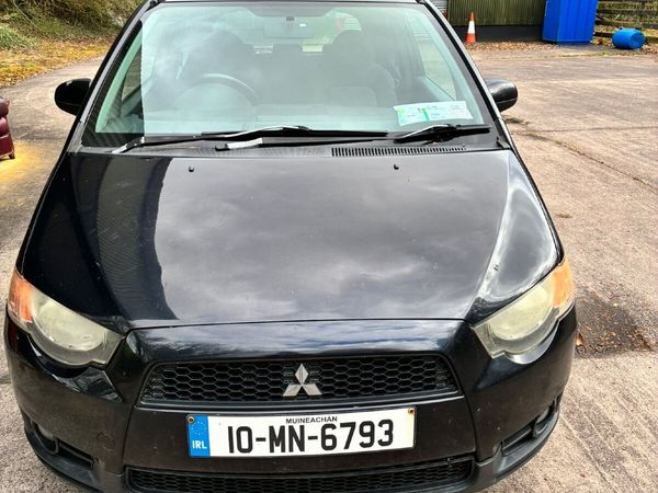 Mitsubishi Colt MPV, Petrol, 2010, Black