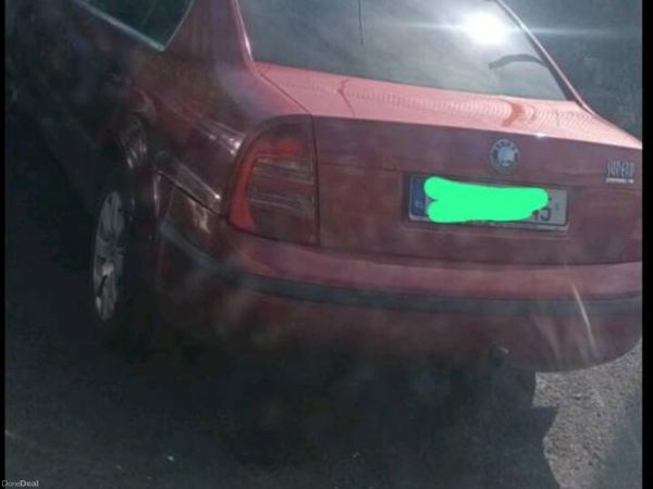 Skoda Superb Saloon, Diesel, 2006, Red