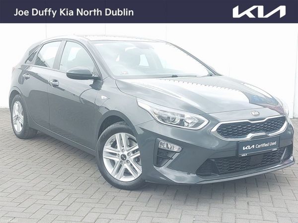 Kia Ceed Hatchback, Petrol, 2020, Grey