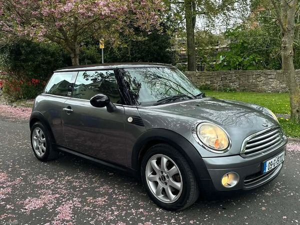 Mini Cooper Hatchback, Diesel, 2009, Grey
