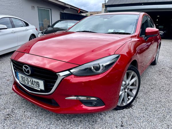 Mazda Mazda3 Hatchback, Diesel, 2018, Red