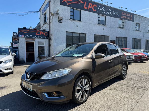 Nissan Pulsar Hatchback, Petrol, 2015, Brown