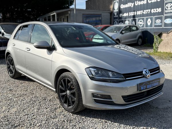 Volkswagen Golf Hatchback, Petrol, 2015, Silver