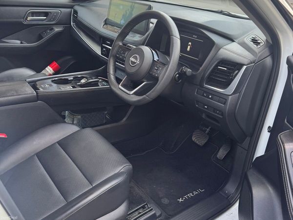 Nissan X-Trail SUV, Petrol Hybrid, 2025, White