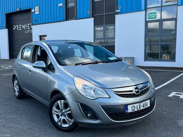 Opel Corsa Hatchback, Petrol, 2012, Silver