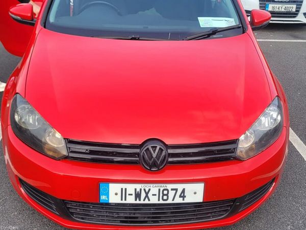 Volkswagen Golf Hatchback, Diesel, 2011, Red