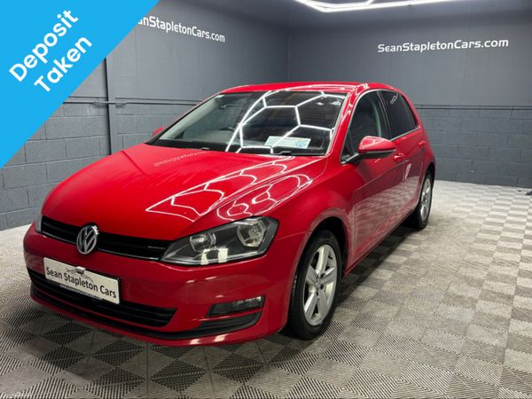Volkswagen Golf Hatchback, Diesel, 2015, Red