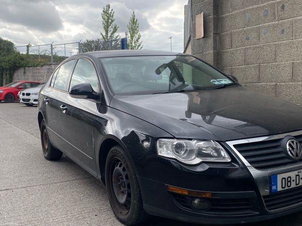Volkswagen Passat Saloon, Petrol, 2008, Black
