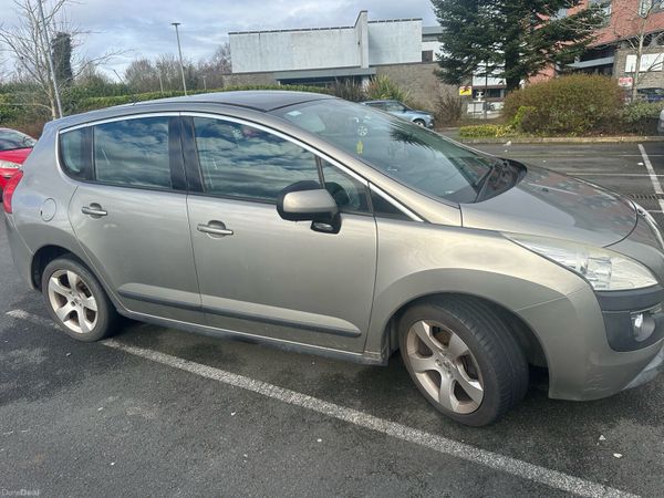Peugeot 3008 MPV, Diesel, 2010, Grey