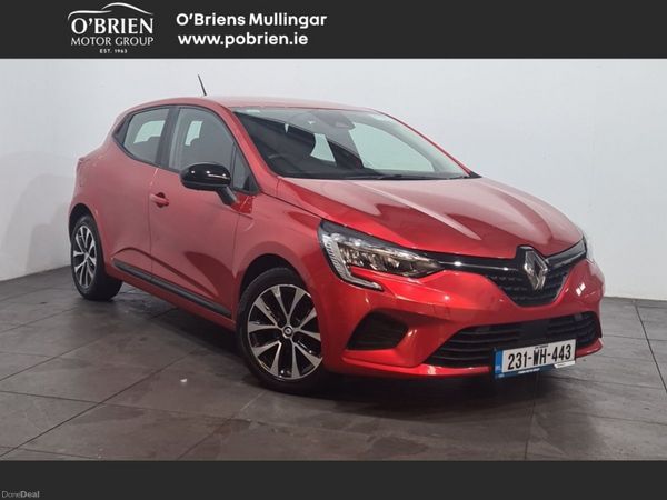 Renault Clio Hatchback, Petrol, 2023, Red