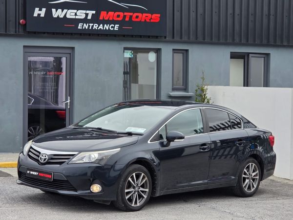 Toyota Avensis Saloon, Diesel, 2014, Grey