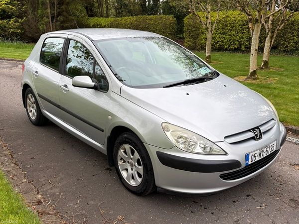 Peugeot 307 Hatchback, Petrol, 2005, Grey
