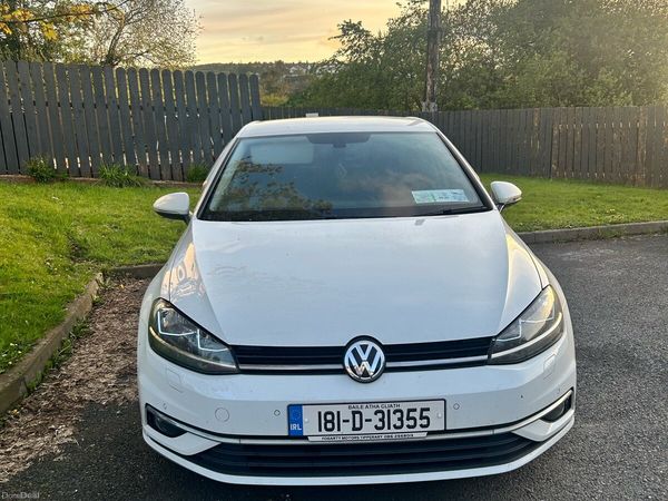 Volkswagen Golf Estate, Petrol, 2018, White