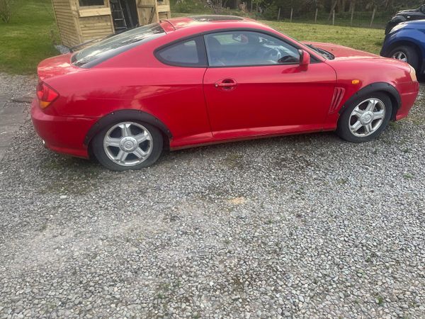 Hyundai Lantra Coupe, Petrol, 2004, Red