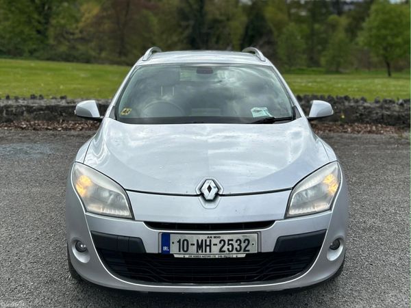 Renault Megane Estate, Diesel, 2010, Silver