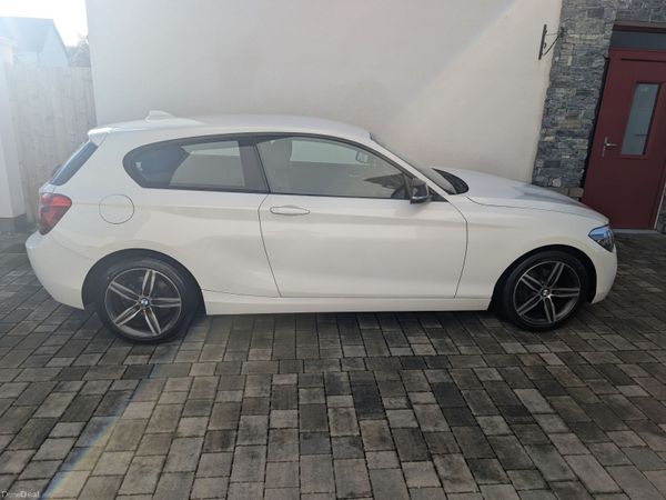BMW 1-Series Hatchback, Diesel, 2013, White