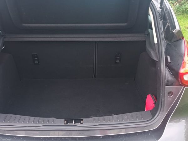 Ford Focus Hatchback, Diesel, 2016, Grey