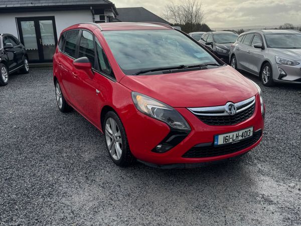 Vauxhall Zafira MPV, Diesel, 2016, Red