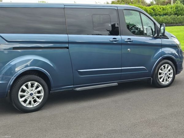 Ford Tourneo MPV, Diesel, 2019, Blue