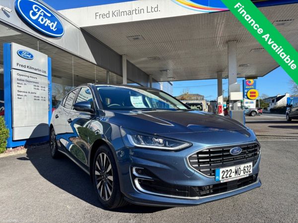 Ford Focus Hatchback, Petrol Hybrid, 2022, Blue